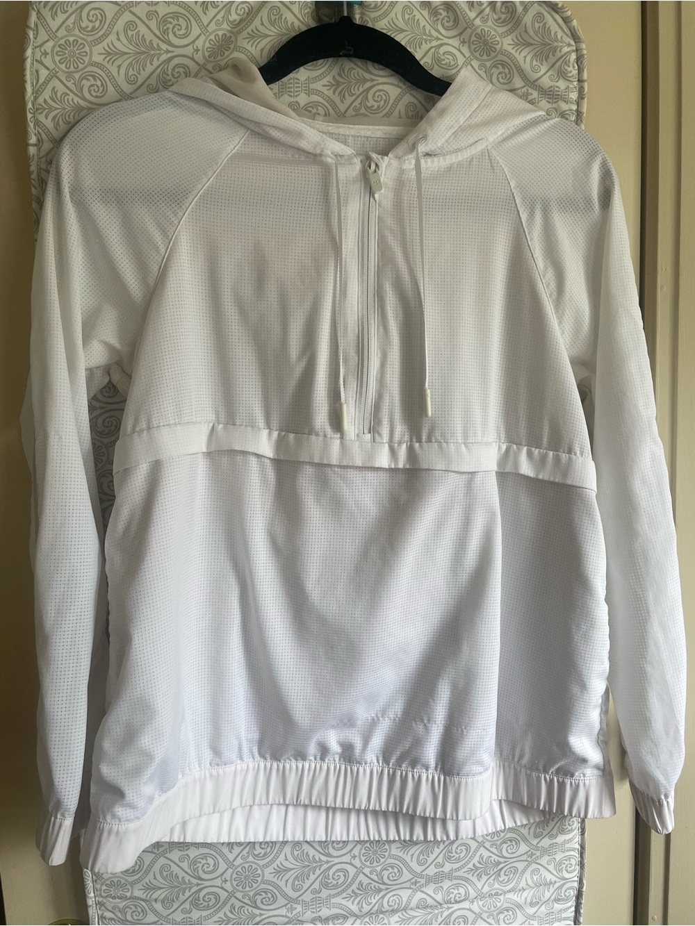 Lululemon Pack Light Half Zip Pullover